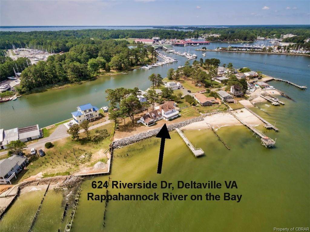 624 Riverside Drive - Photo 1