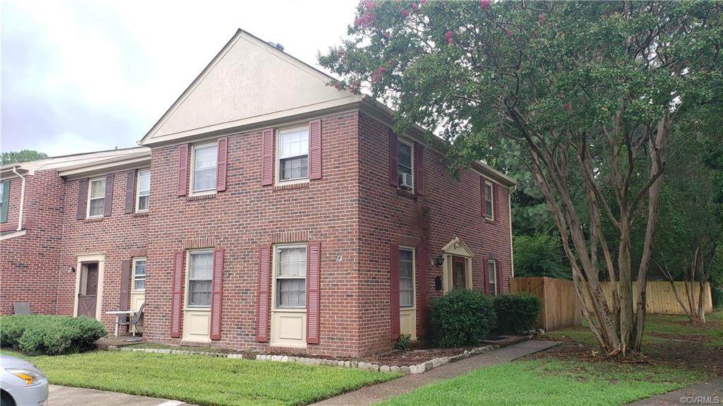 321 Advocate Court - Photo 1