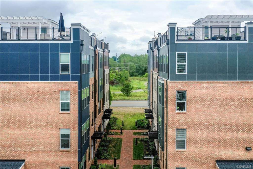 1 Flatwater Row - Photo 1