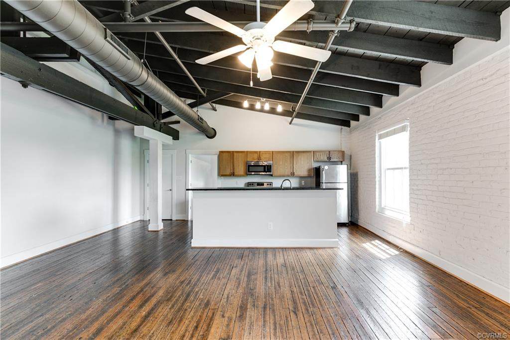 407 Cherry Street - Photo 1