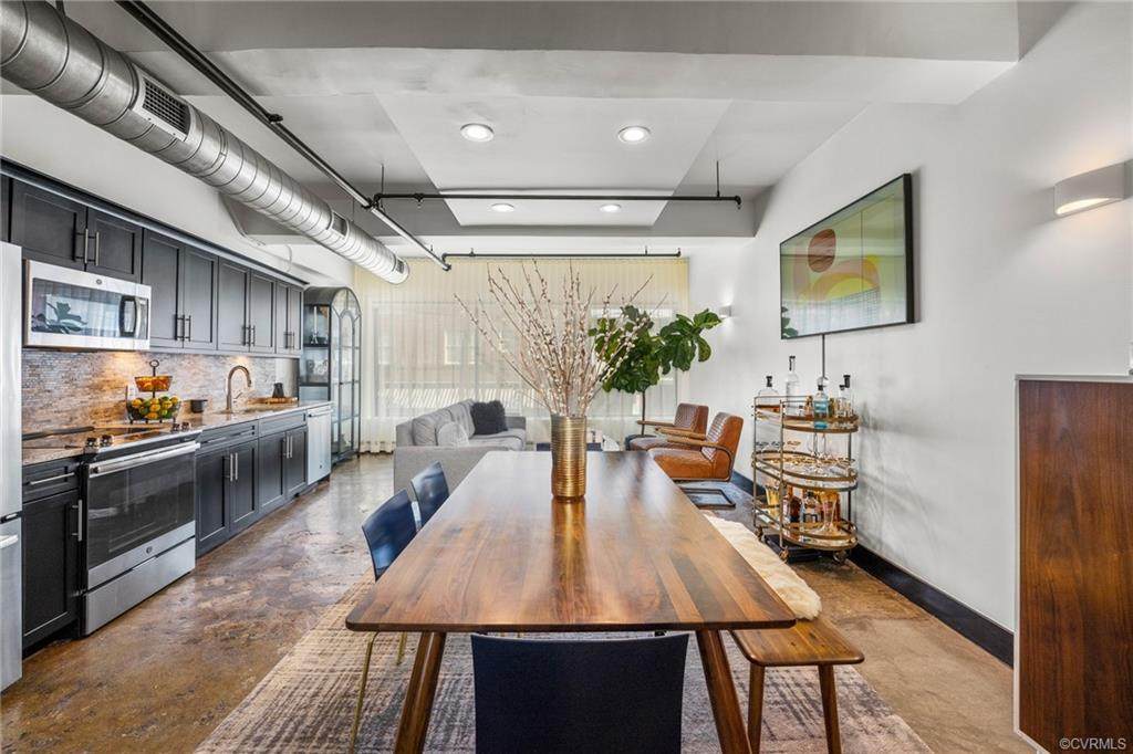 101 Marshall Street - Photo 1
