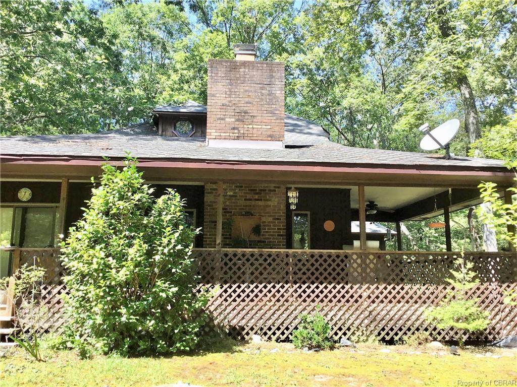 1136 Reed Drive - Photo 1