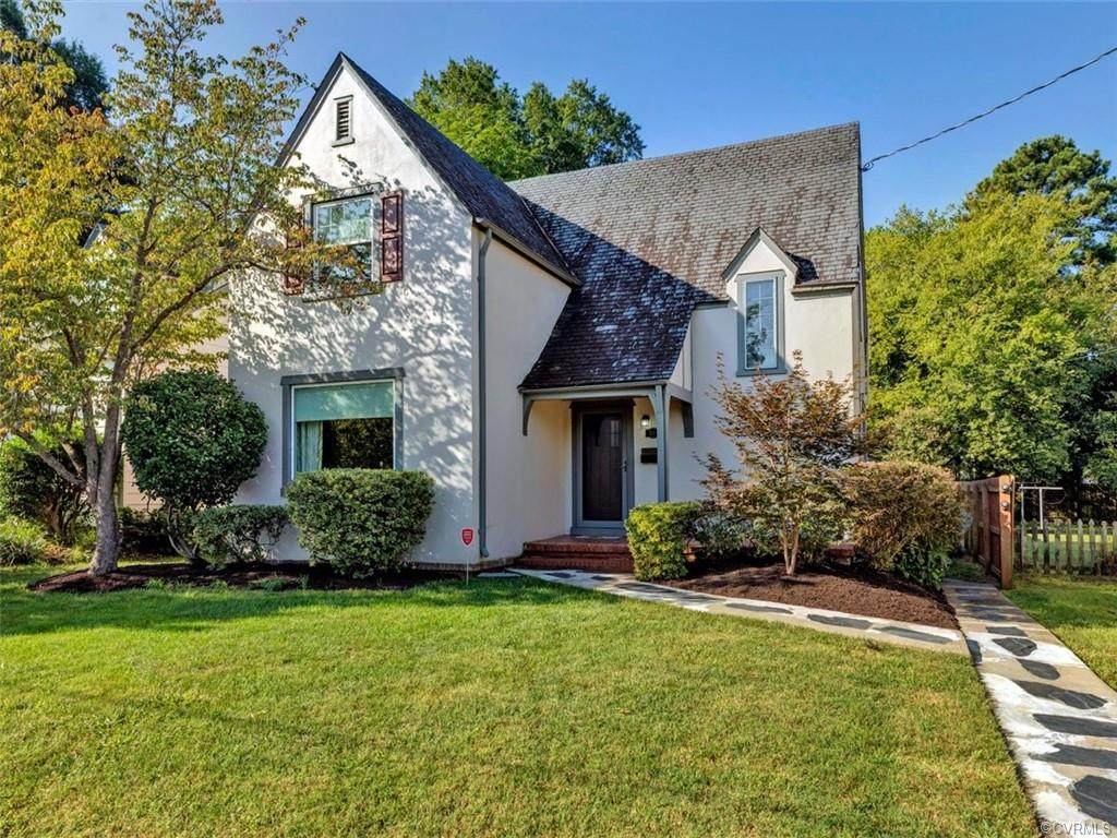 108 Dundee Avenue - Photo 1