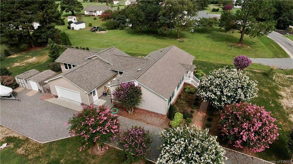 560 Skipjack Drive - Photo 1