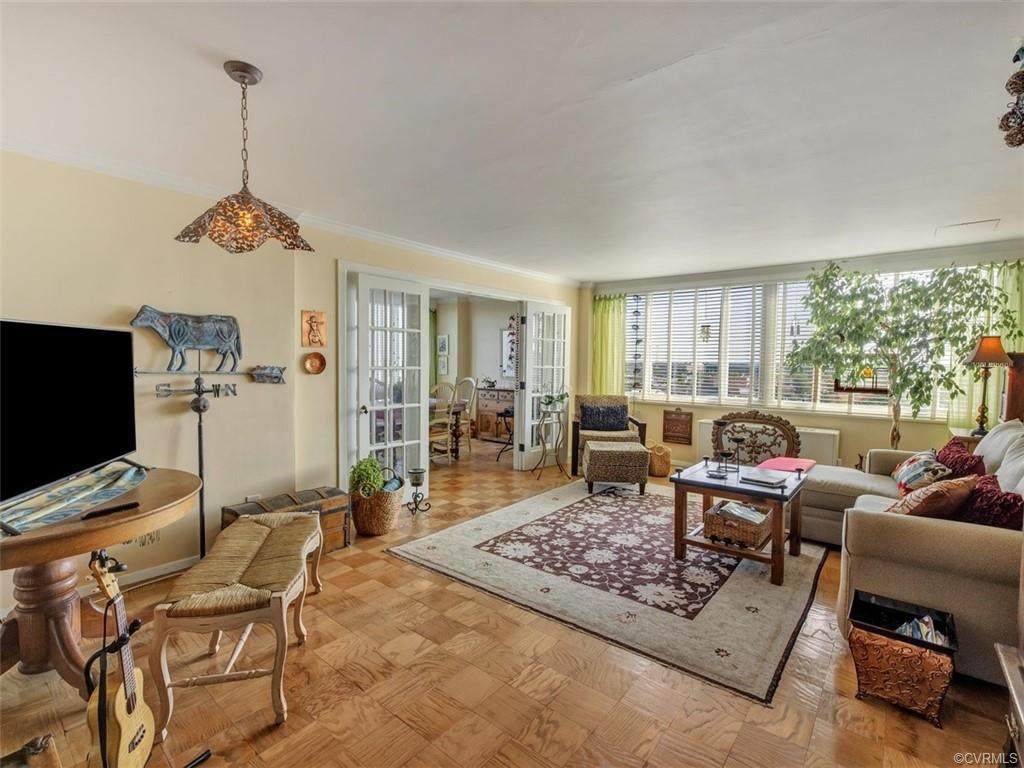 5100 Monument Avenue - Photo 1