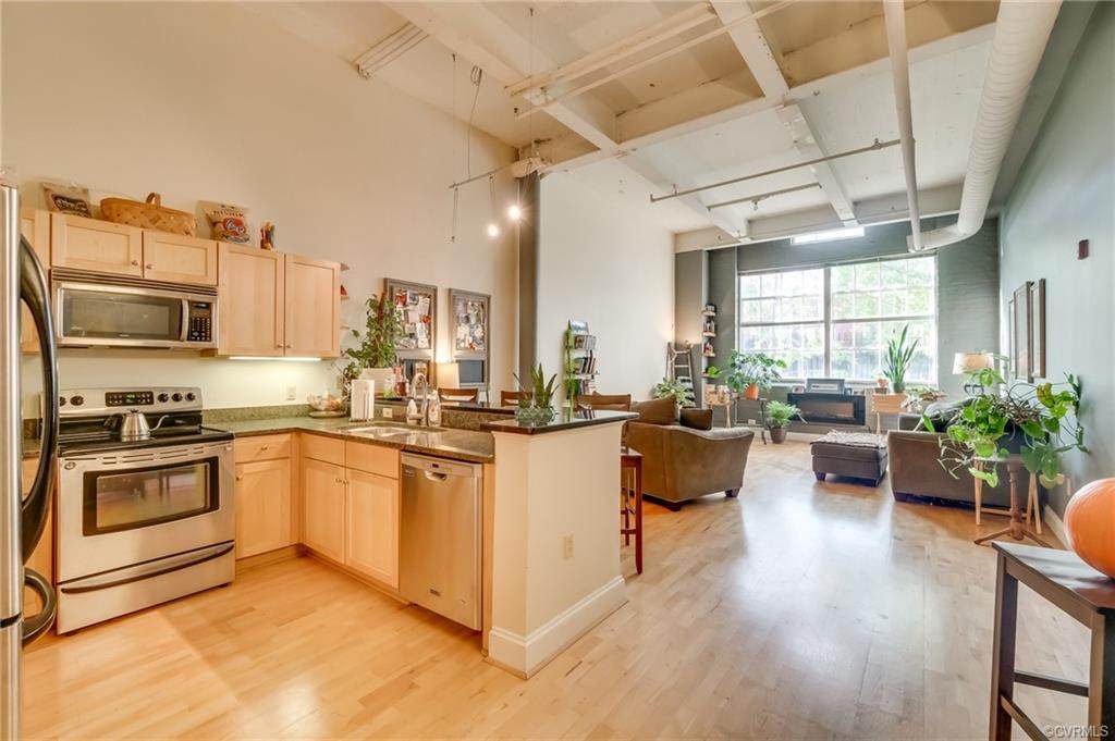 306 26th Street - Photo 1