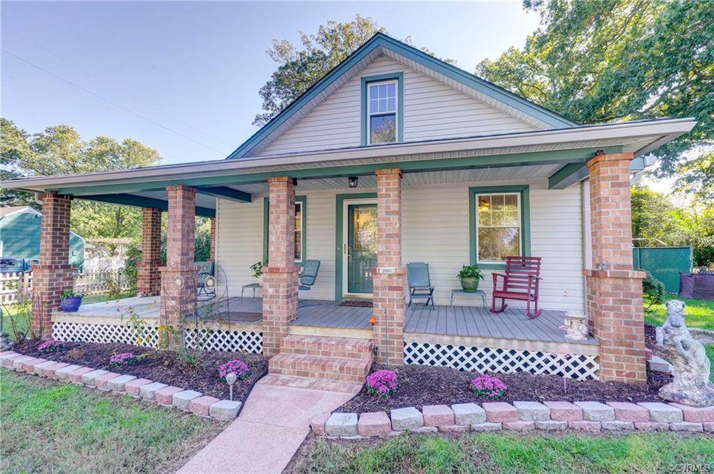 2501 Burnley Avenue - Photo 1