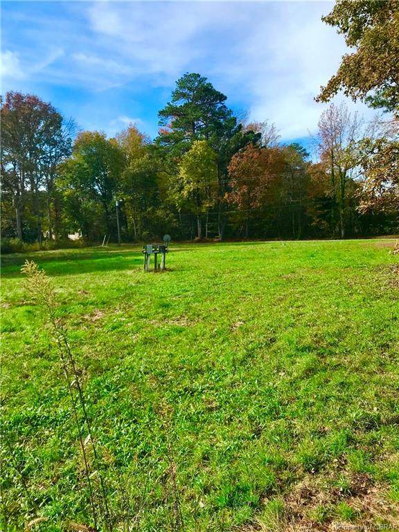 340 Roane Point Drive - Photo 1