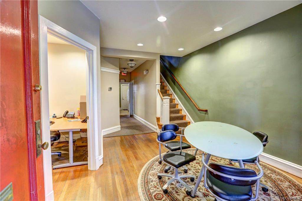 22 Auburn Avenue - Photo 1