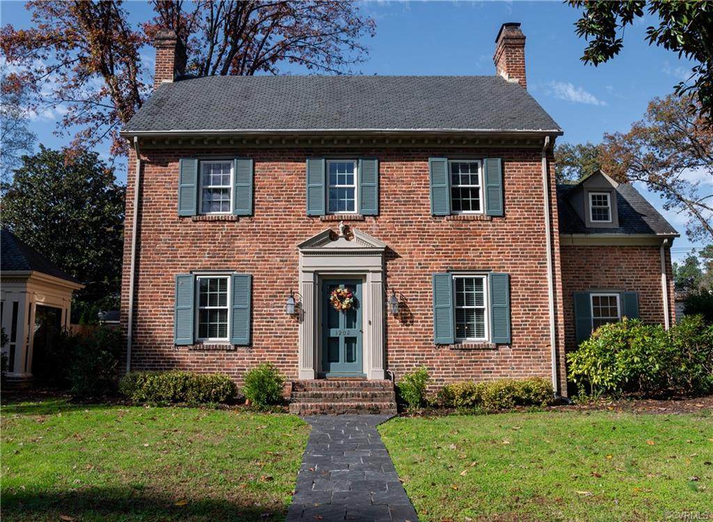 1202 Peachtree Boulevard - Photo 1