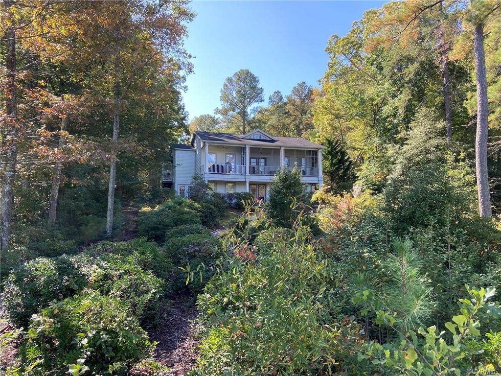 95 Paddock Drive - Photo 1