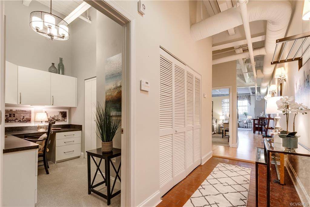 306 26th Street - Photo 1
