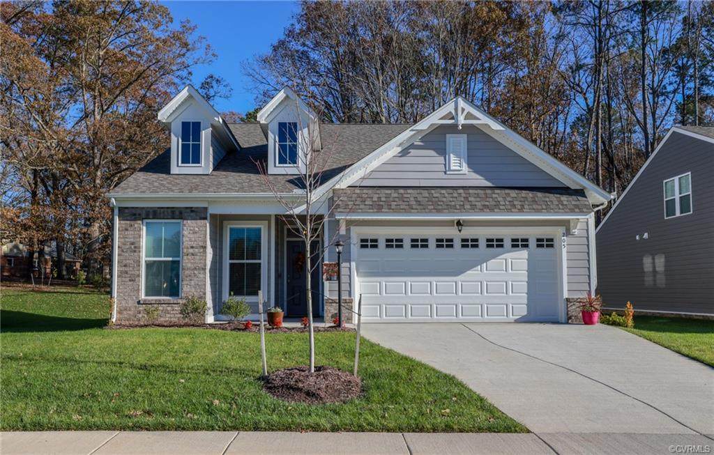205 Ashford Hill Loop - Photo 1