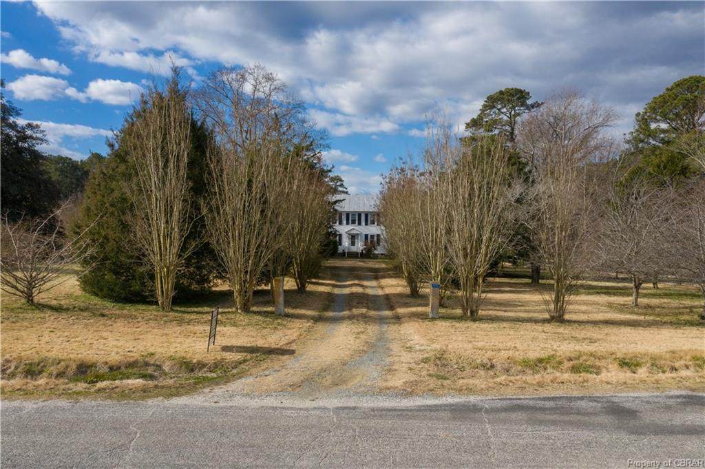 1993 Mila Road - Photo 1