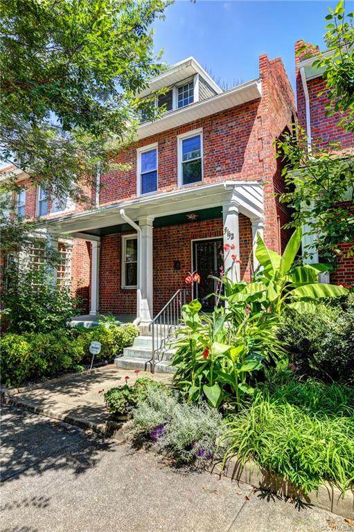3152 Ellwood Avenue - Photo 1