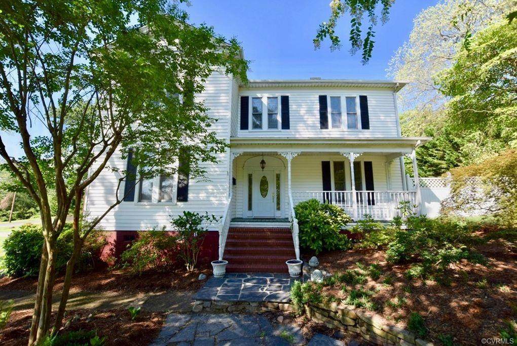 310 Virginia Avenue - Photo 1
