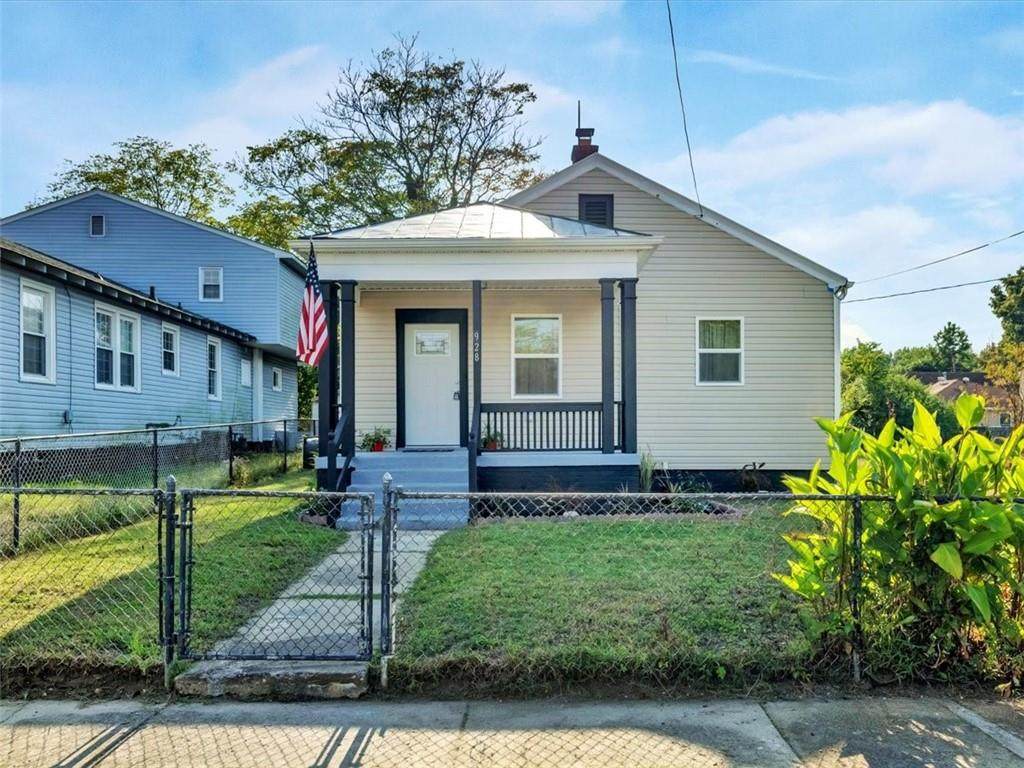 928 Prince Avenue - Photo 1