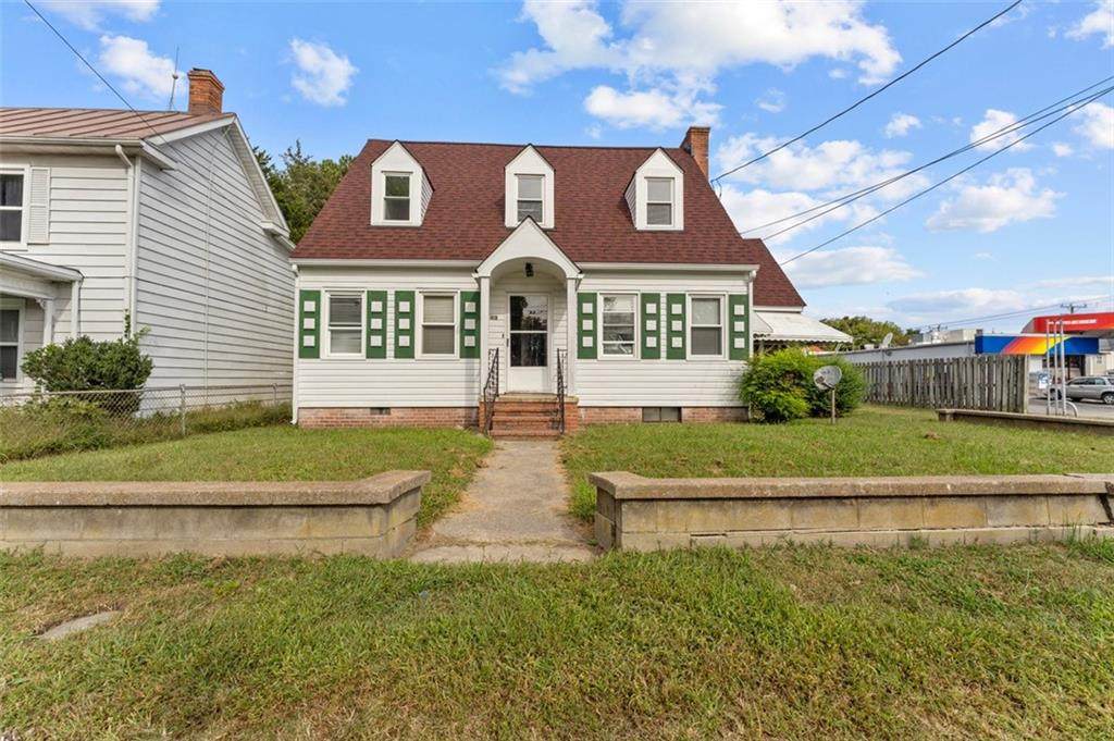 413 Queen Street - Photo 1