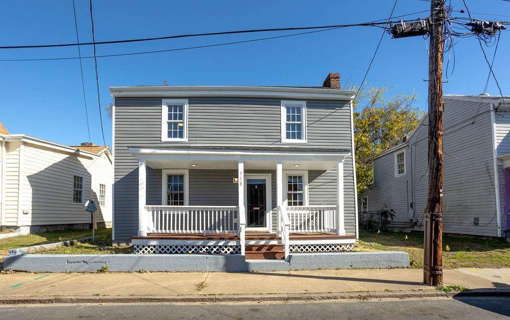 118 18th Street - Photo 1