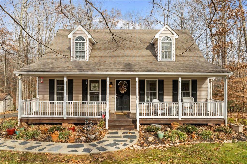 2048 Oak Leaf Drive - Photo 1