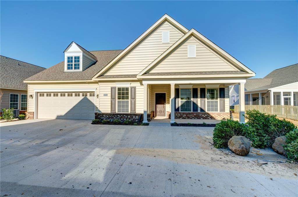6703 Southwalk Heights - Photo 1