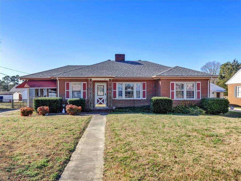 4306 Sunset Drive - Photo 1