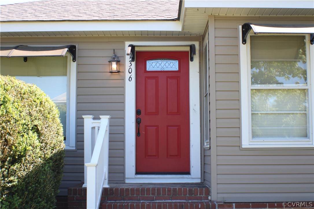 1306 Lunenburg Avenue - Photo 1