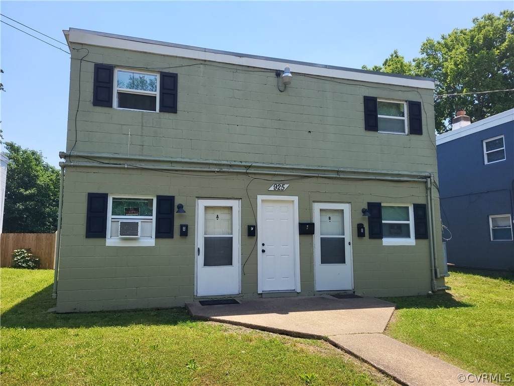 925 20th Street - Photo 1