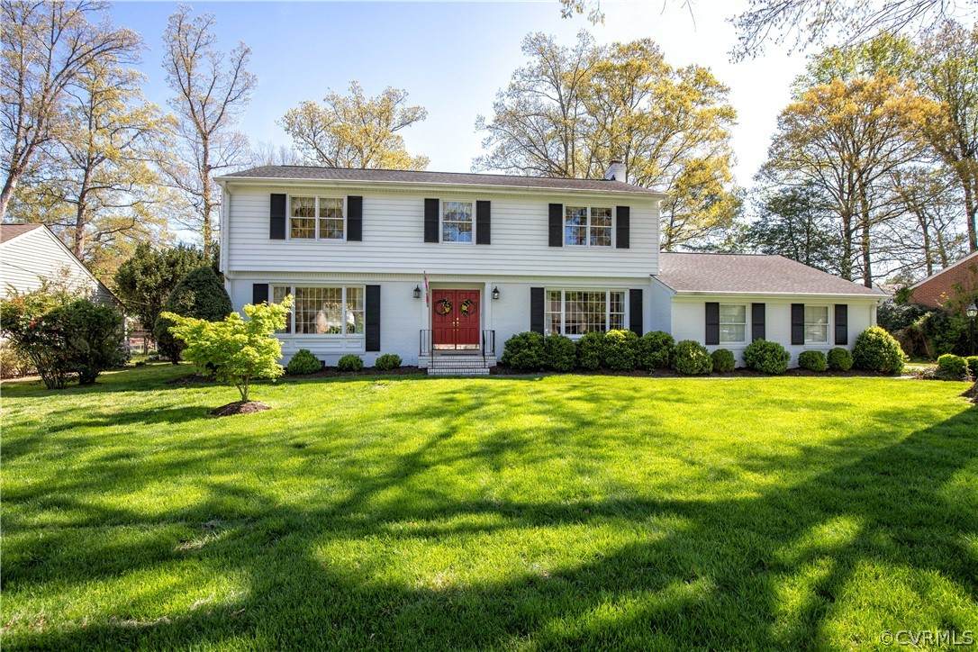 307 Nottingham Drive - Photo 1