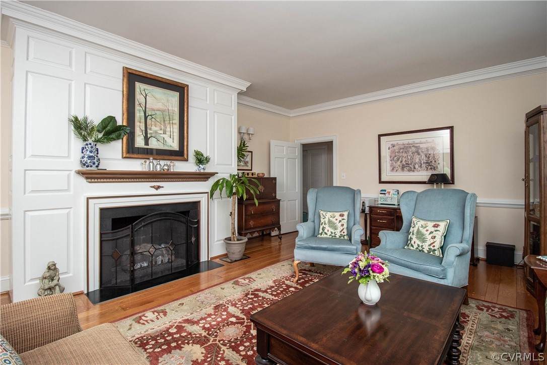 905 Mansion Drive - Photo 1