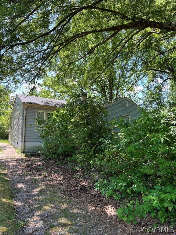 111 Juniper Avenue - Photo 1
