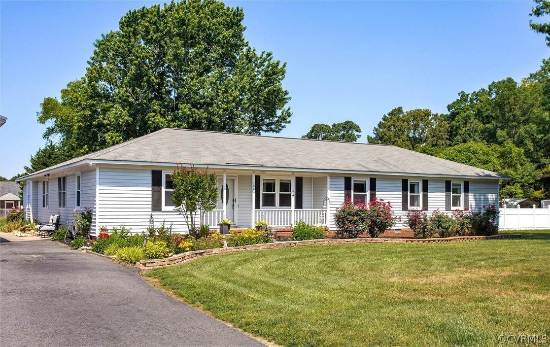 9000 Shewsbury Drive - Photo 1