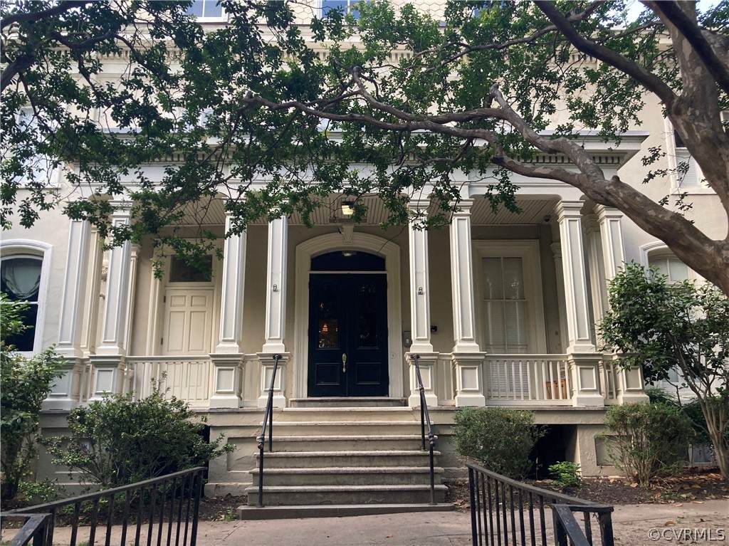 212 Franklin Street - Photo 1