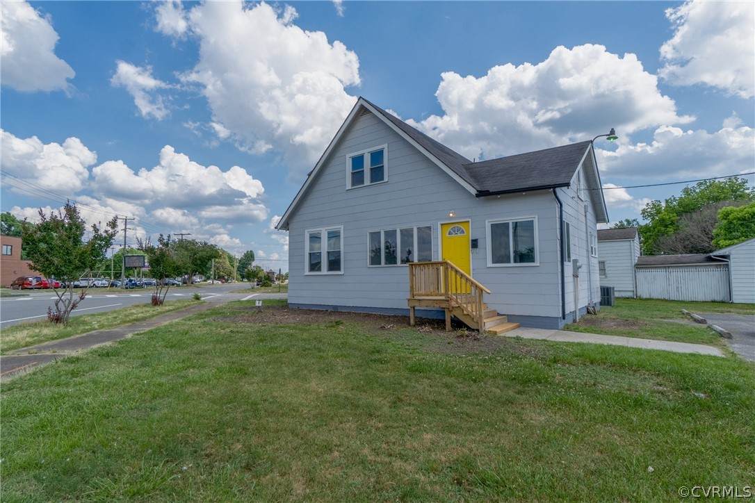 604 5th Avenue - Photo 1