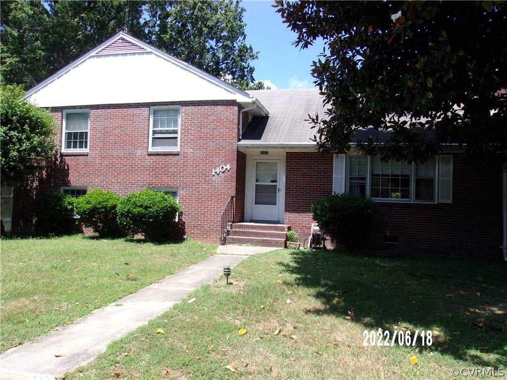 1404 Peachtree Boulevard - Photo 1