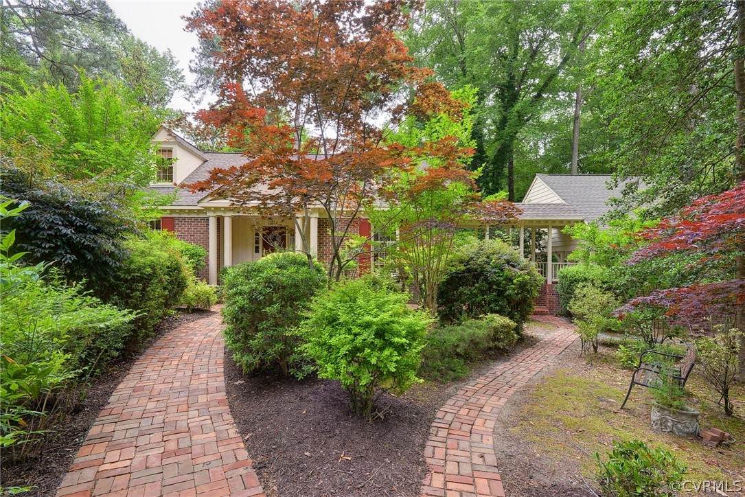 134 Hunting Cove - Photo 1