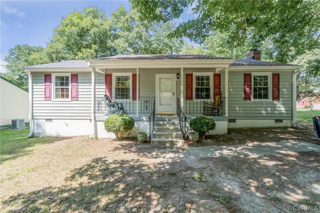 5330 Chesswood Drive - Photo 1