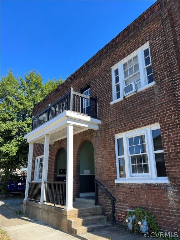 111 Stafford Avenue - Photo 1