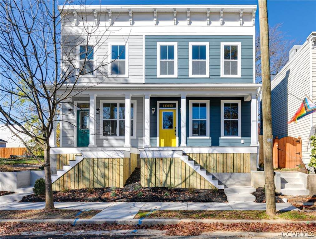 1010 32nd Street - Photo 1