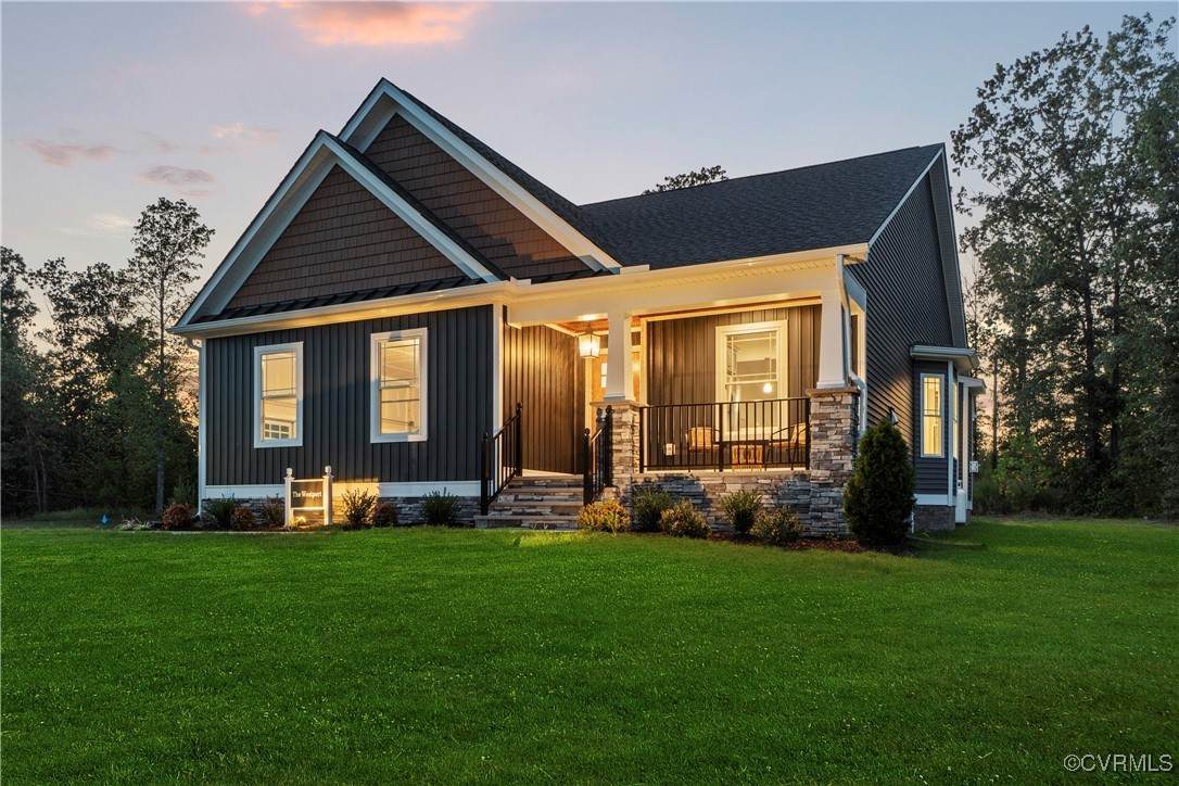113 Logan Way - Photo 1