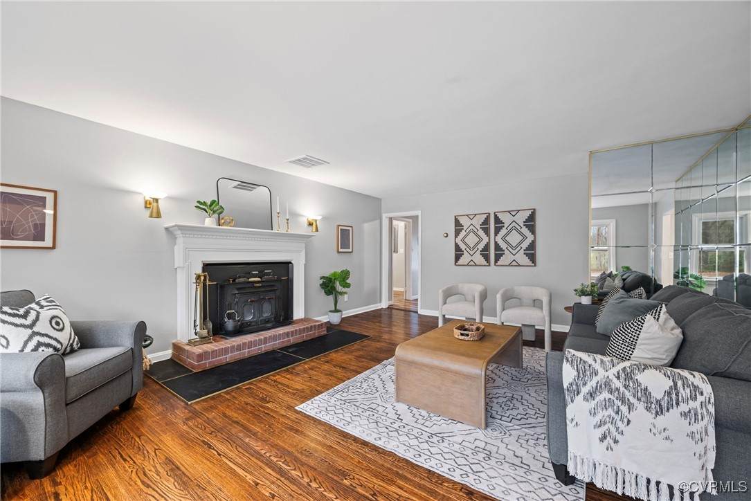 6147 Centerville Road - Photo 1