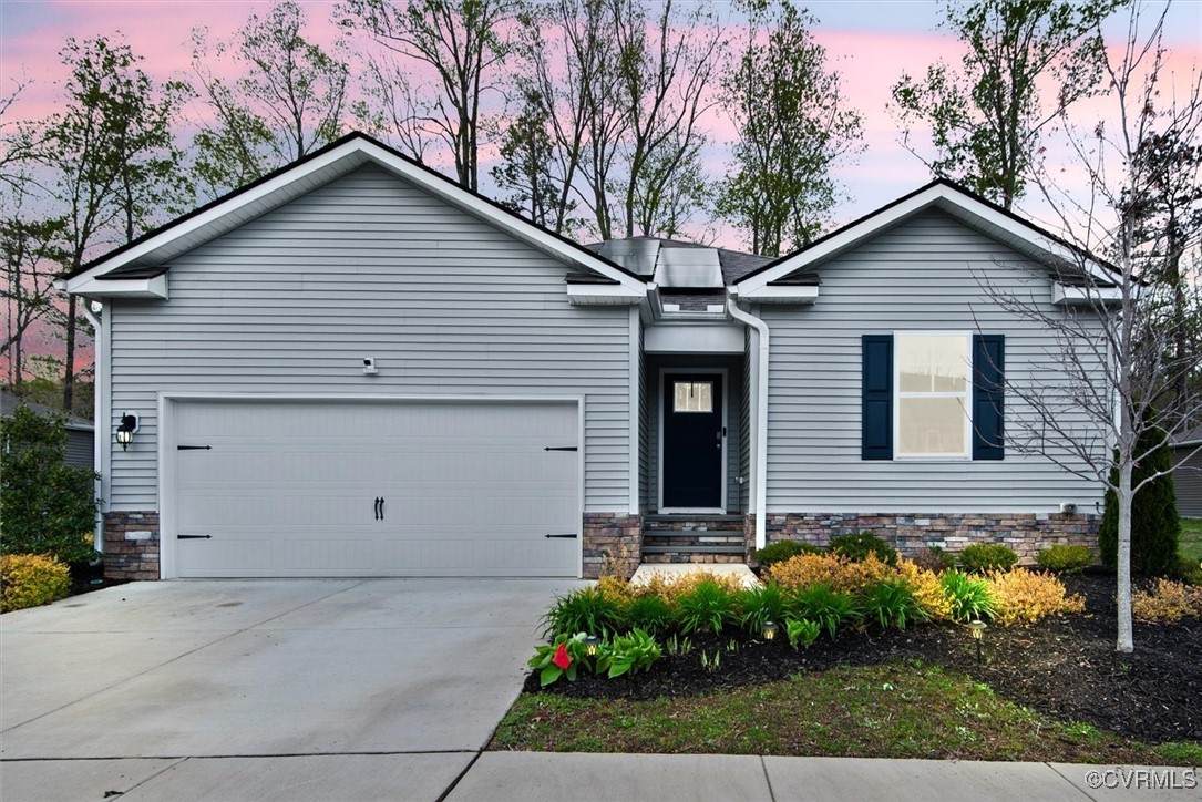 18099 Coolidge Lane - Photo 1