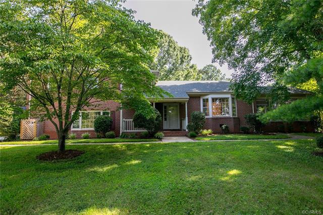 2750 Maidens Loop - Photo 1