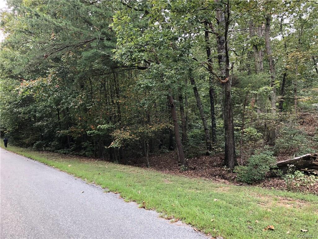 612 Pine Harbour Drive - Photo 1