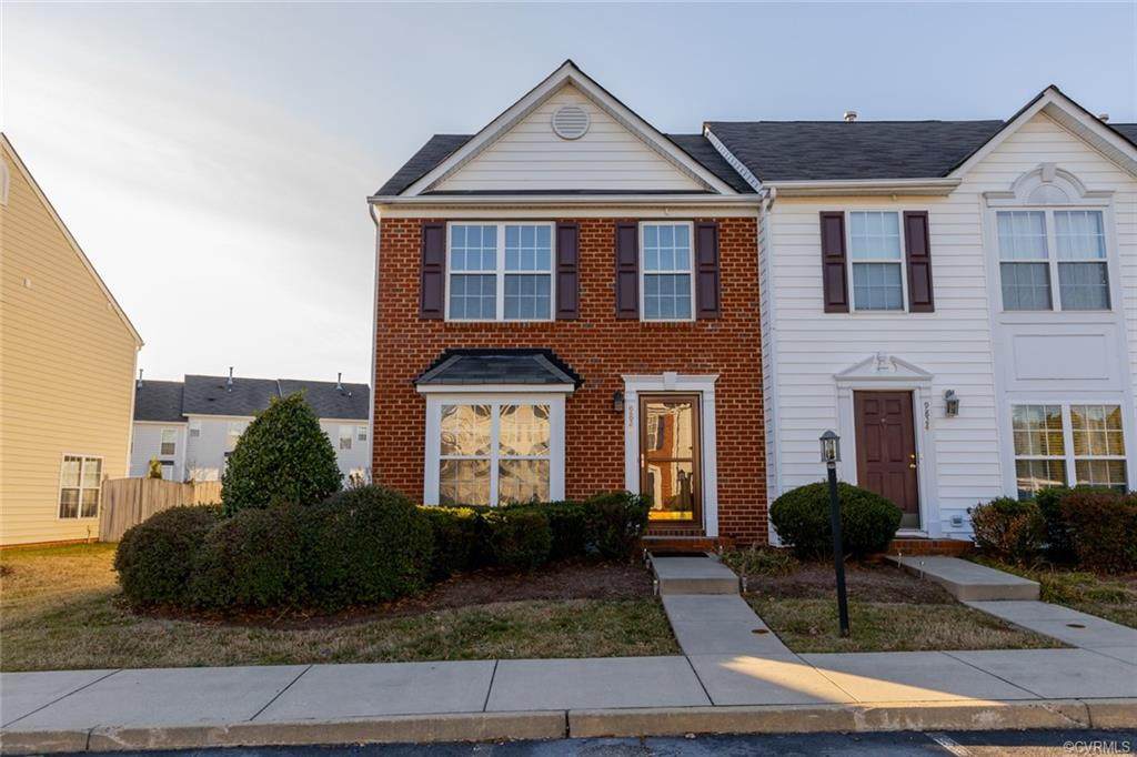 9826 Magnolia Pointe Circle - Photo 1