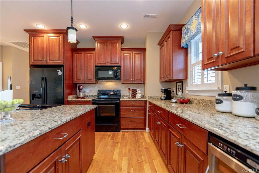 7323 Cornus Avenue - Photo 1