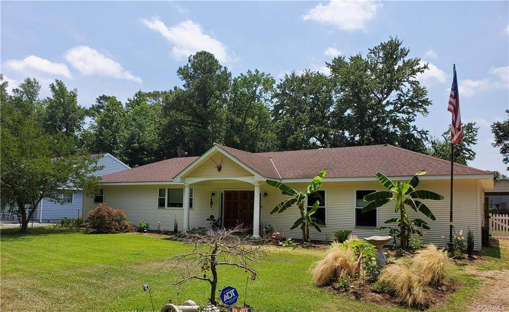 114 Plum Drive - Photo 1