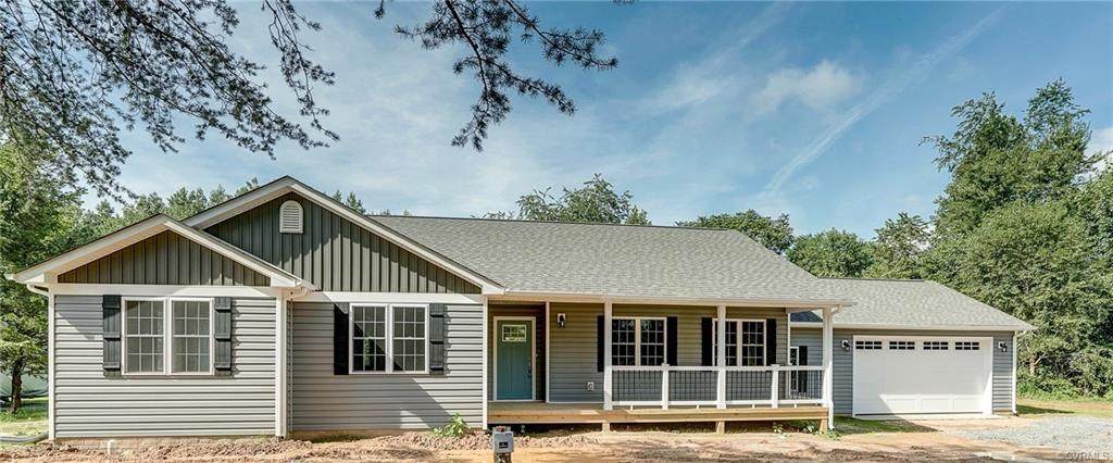 49 Lakeforest - Photo 1