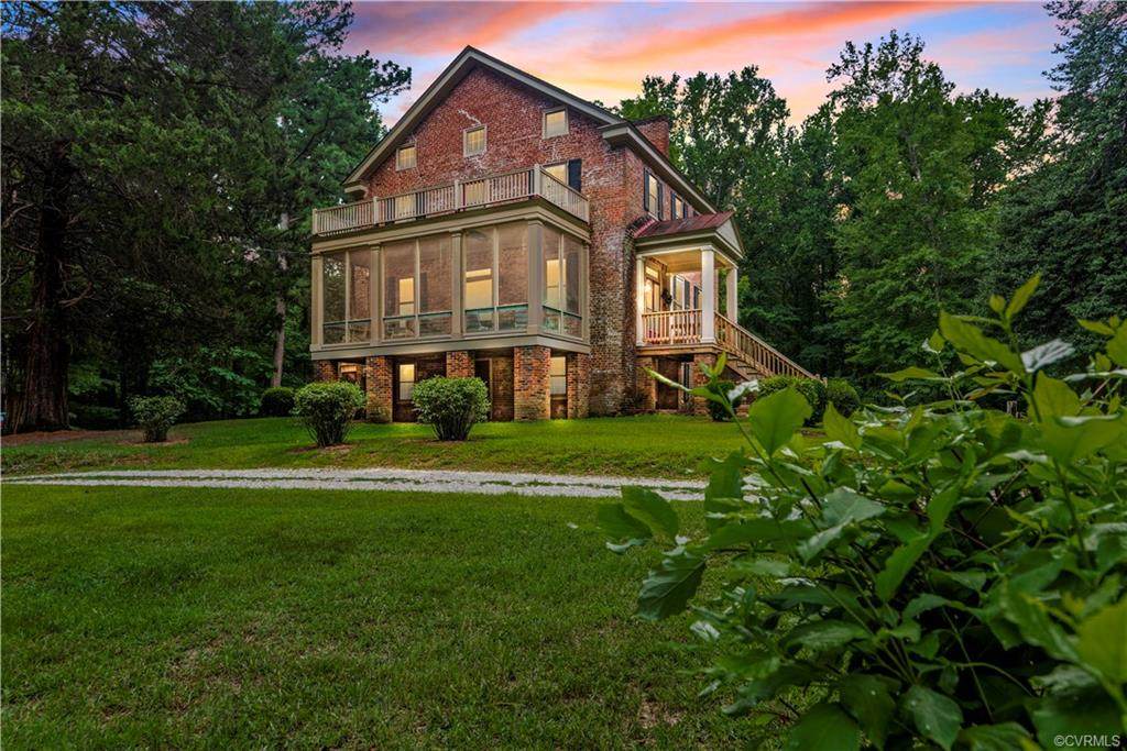 218 Berry Hill Road - Photo 1
