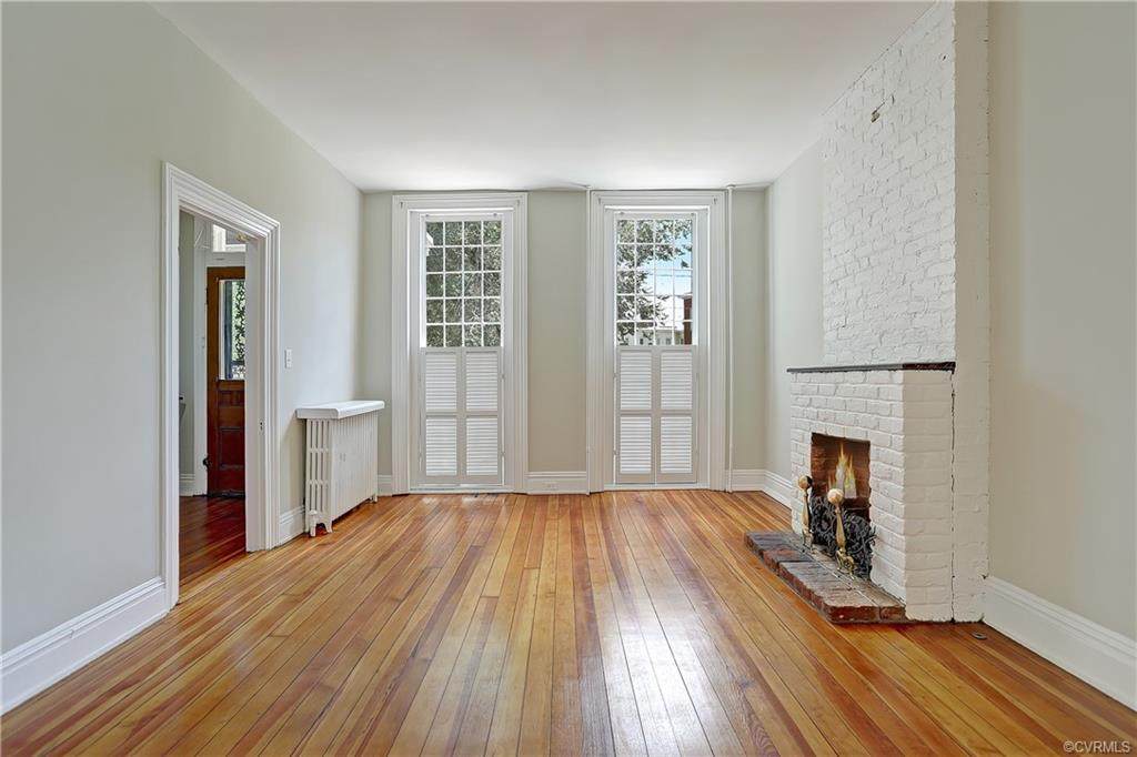 106 N Morris Street - Photo 1